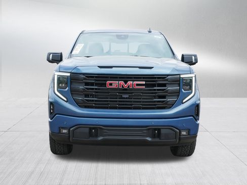 New 2026 GMC Sierra 1500 Elevation w/ Elevation Premium Package AWD/4WD image 8