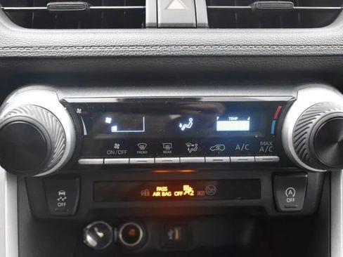 Used 2024 Toyota RAV4 LE image 32