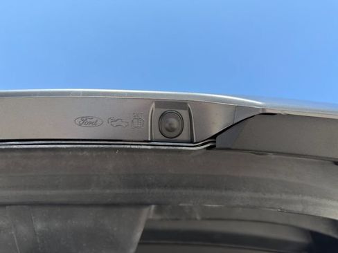 Used 2024 Ford F150 Lightning Lariat AWD/4WD image 17