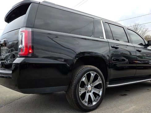 Used 2016 GMC Yukon XL SLT w/ Open Road Package AWD/4WD image 14