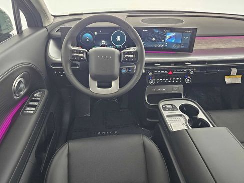 Used 2026 Hyundai Ioniq 9 SEL image 21