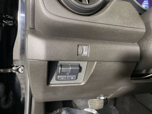 Used 2024 Chevrolet Colorado Trail Boss w/ Advanced Trailering Package image 24