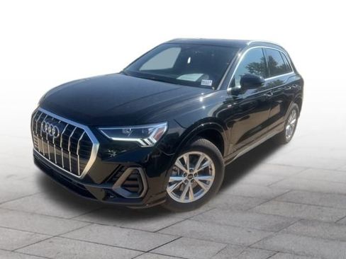 Used 2025 Audi Q3 2.0T Premium Plus w/ Premium Plus Package image 3
