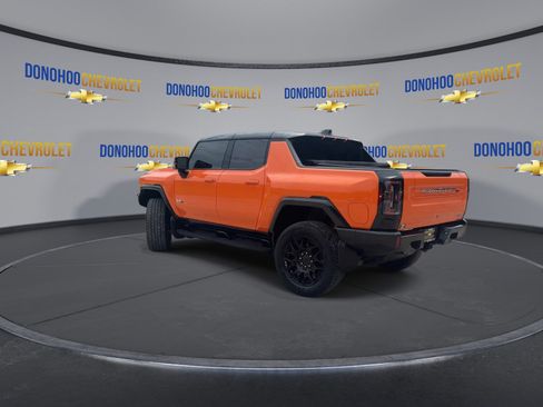 Used 2024 GMC Hummer EV 2X w/ LPO, Illumination Package AWD/4WD image 6