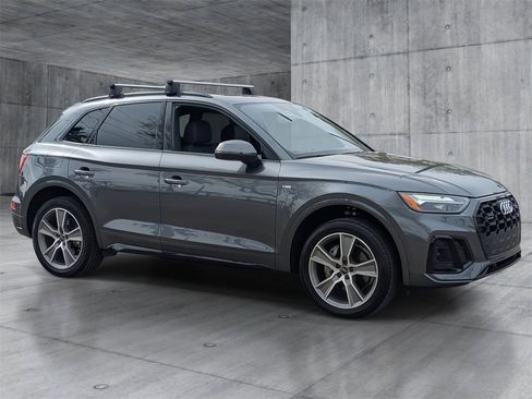 Used 2025 Audi Q5 2.0T Premium image 8