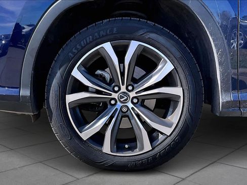 Used 2019 Lexus RX 350L w/ Premium Package image 8