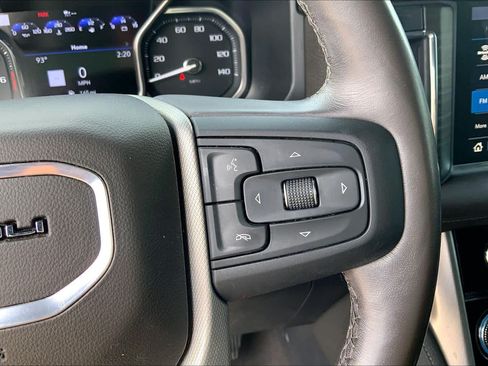 Used 2021 GMC Yukon Denali w/ Advanced Technology Package RWD image 25