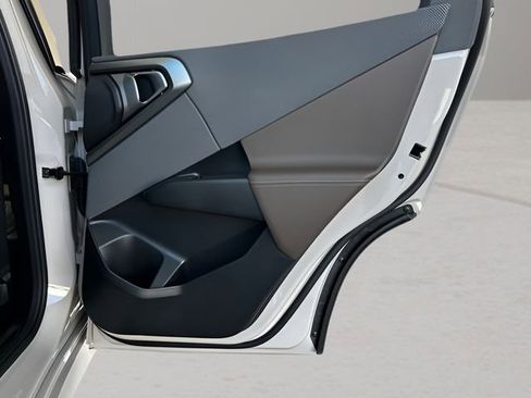 Used 2026 BMW X3 xDrive30 w/ M Sport Package image 27