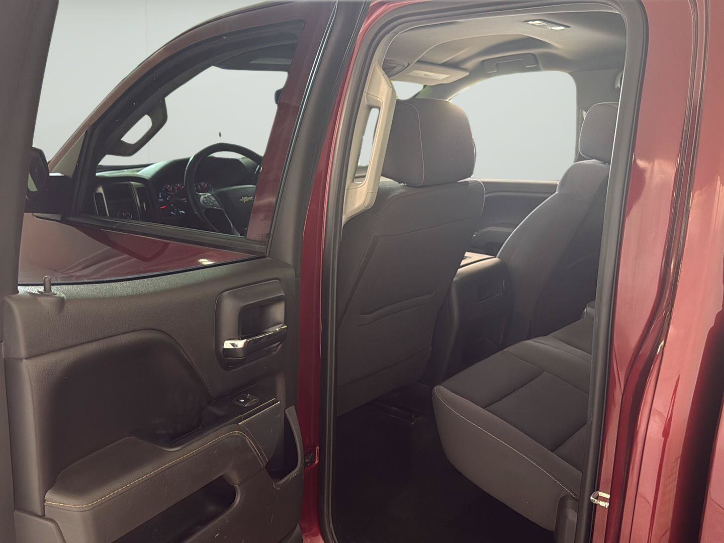 Used 2016 Chevrolet Silverado 1500 LT w/ All Star Edition AWD/4WD image 11