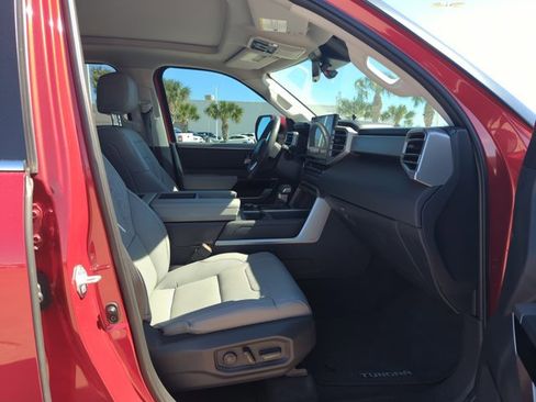 Used 2024 Toyota Tundra Limited w/ Power Package image 17