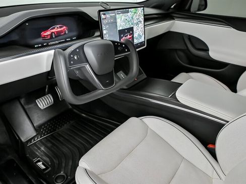 Used 2022 Tesla Model S Plaid AWD/4WD image 14