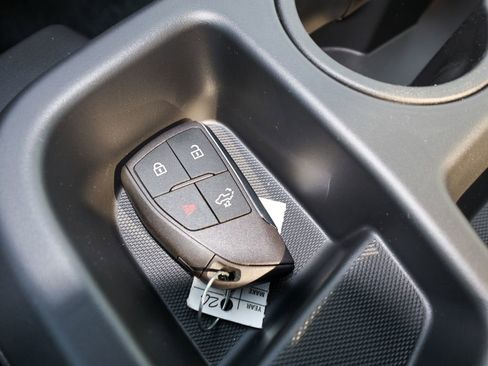 New 2026 GMC Sierra 1500 Pro AWD/4WD image 16