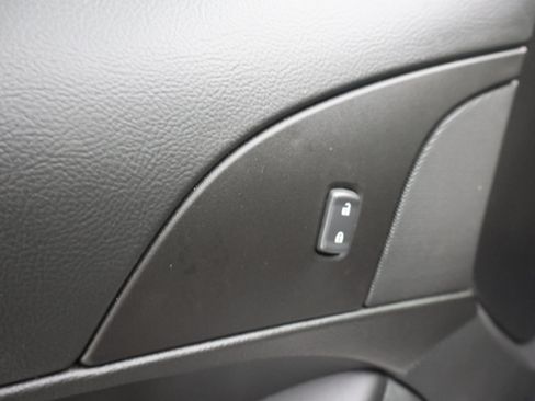Used 2013 Chevrolet Corvette Grand Sport RWD image 31