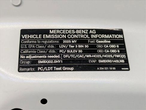 Certified 2025 Mercedes-Benz GLC 300 image 26