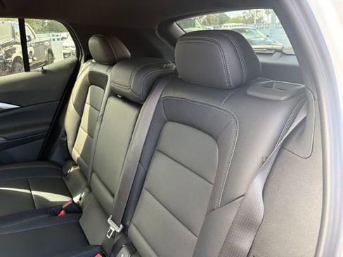 New 2026 Chevrolet Equinox EV LT image 24