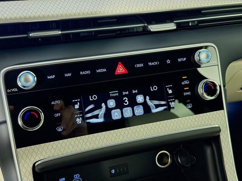 New 2026 Genesis GV80 3.5T Prestige image 18