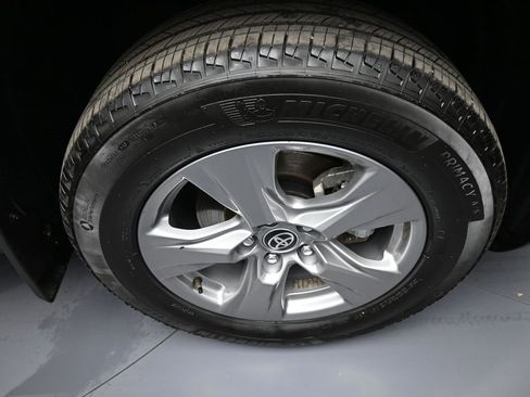 Certified 2024 Toyota RAV4 XLE image 13