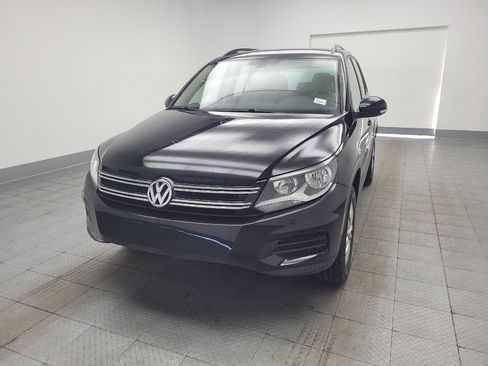 Used 2017 Volkswagen Tiguan S FWD image 15