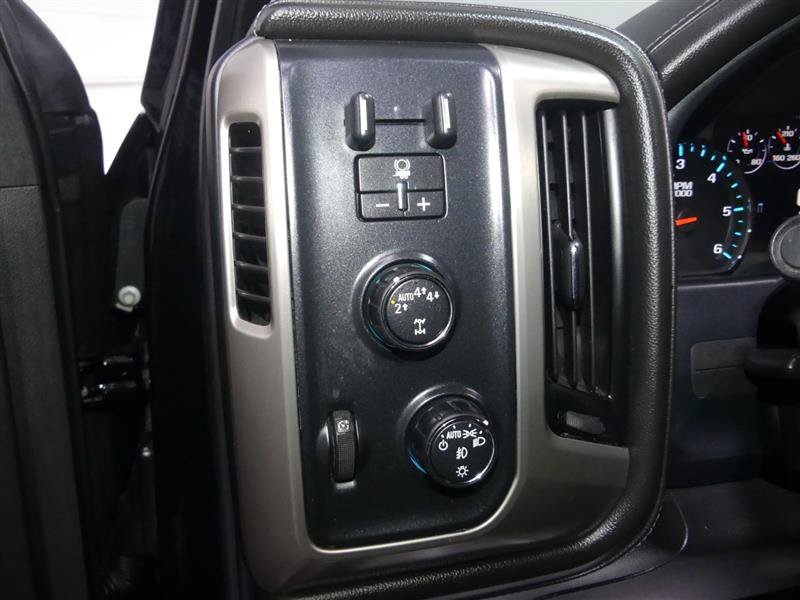 Used 2018 GMC Sierra 1500 Denali AWD/4WD image 28