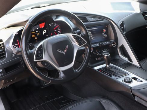 Used 2015 Chevrolet Corvette Stingray Coupe RWD image 18