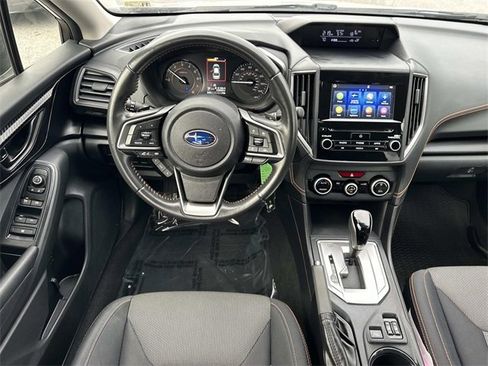 Used 2020 Subaru Crosstrek 2.0i Premium w/ Popular Package #3 image 2