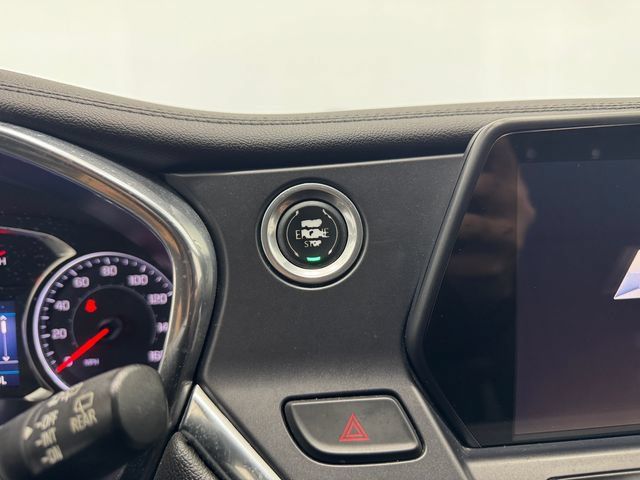 Used 2019 Chevrolet Blazer LT FWD image 27