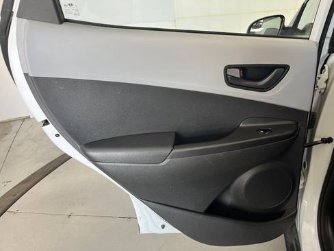 Used 2021 Hyundai Kona SE FWD image 27