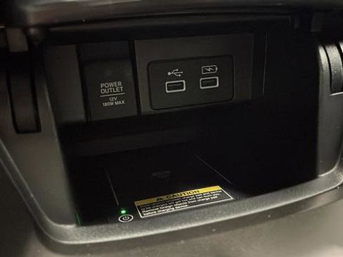 Used 2021 Honda Accord Touring image 32