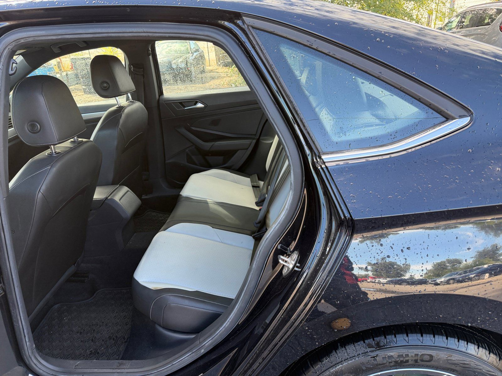 Used 2019 Volkswagen Jetta R-Line FWD image 25