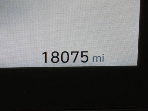 Used 2024 Hyundai Ioniq 5 Limited image 22