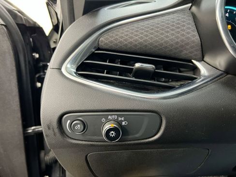 Used 2016 Chevrolet Malibu LT w/ Driver Confidence Package FWD image 18