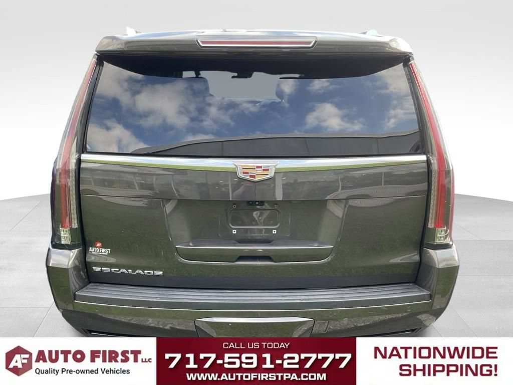 Used 2020 Cadillac Escalade ESV Luxury AWD/4WD image 3