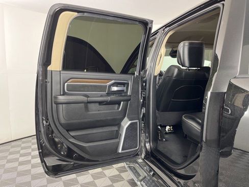 Used 2022 RAM 3500 Laramie AWD/4WD image 41