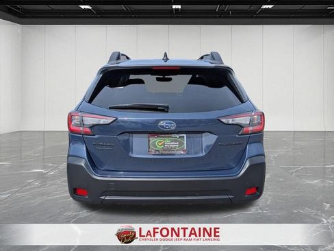 Used 2025 Subaru Outback Onyx Edition image 4