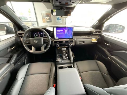 New 2026 Toyota Tacoma Limited AWD/4WD image 8