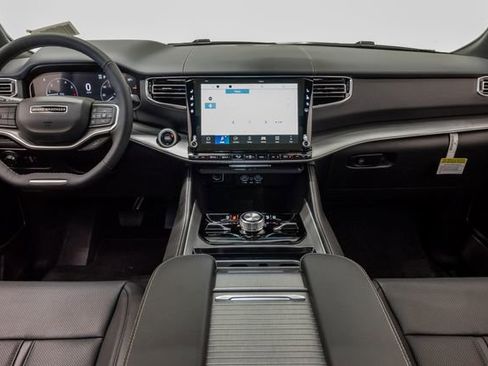 New 2026 Jeep Grand Wagoneer Limited AWD/4WD image 28