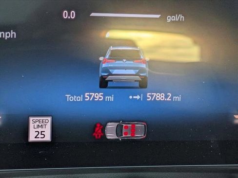 Certified 2025 BMW X3 xDrive30i w/ Convenience Package image 11