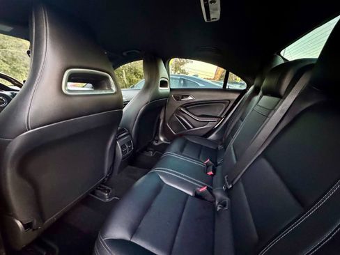 Used 2018 Mercedes-Benz CLA 250 image 10