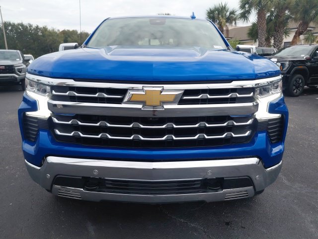 Used 2022 Chevrolet Silverado 1500 LTZ w/ LTZ Convenience Package II AWD/4WD image 9