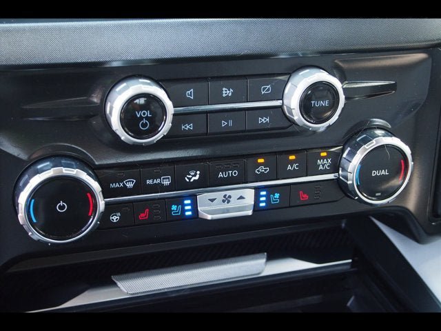Used 2024 Ford F350 Limited w/ FX4 Off-Road Package AWD/4WD image 30