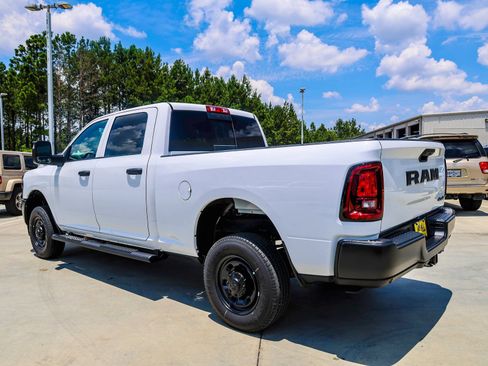 New 2026 RAM 2500 Tradesman AWD/4WD image 5