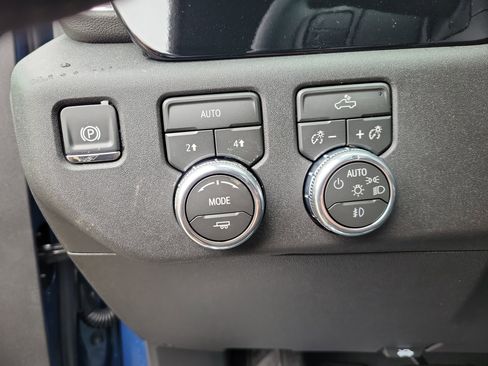 New 2026 GMC Sierra 1500 Elevation image 28