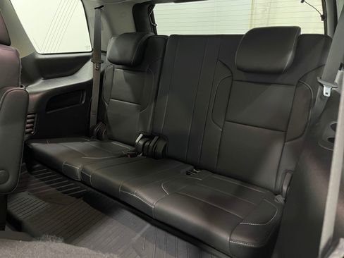 Used 2019 Chevrolet Tahoe Premier w/ RST 6.2L Performance Edition image 31