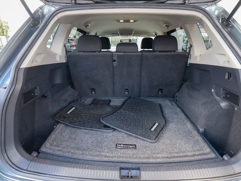 Used 2021 Volkswagen Tiguan S image 40