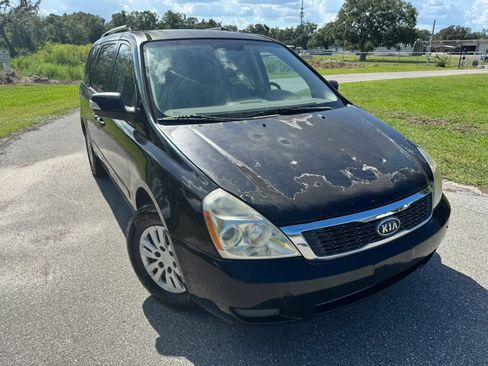 Used 2012 Kia Sedona LX FWD image 1