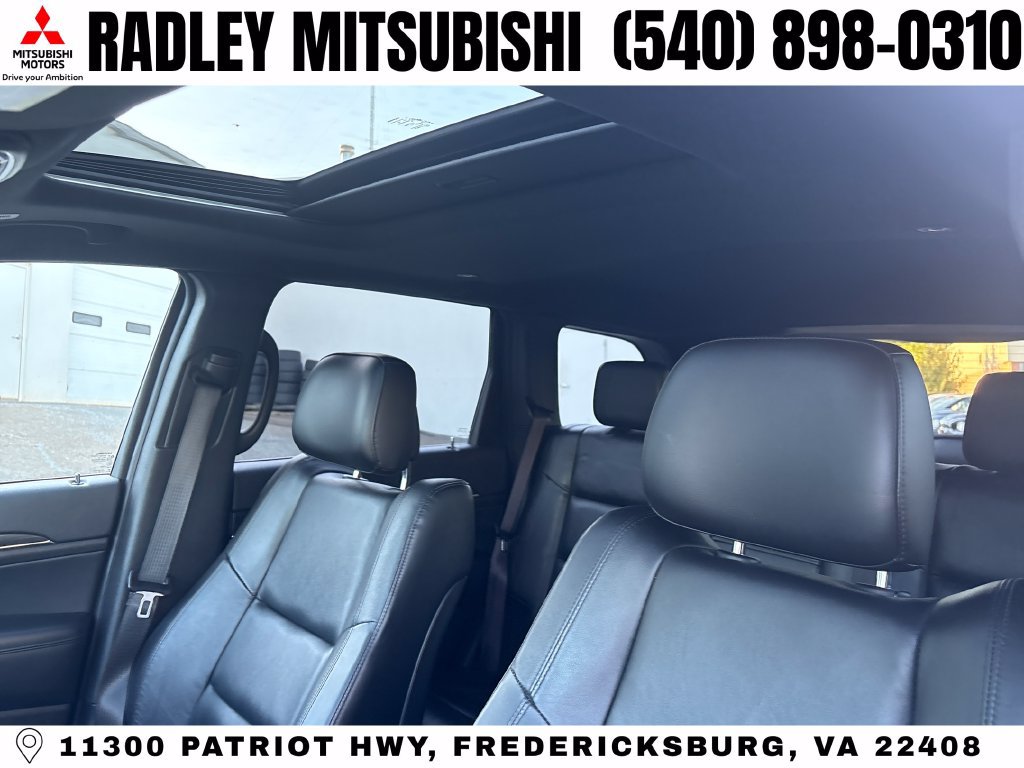 Used 2021 Jeep Grand Cherokee Limited AWD/4WD image 2