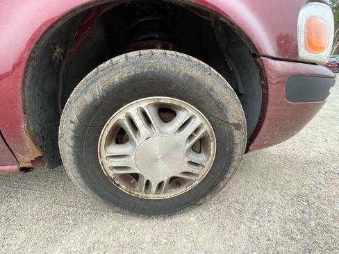 Used 2003 Chevrolet Venture LS w/ Convenience Package image 19