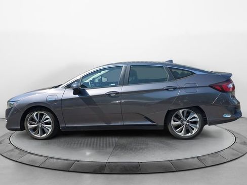 Used 2018 Honda Clarity Touring image 2