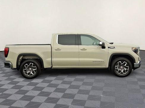 New 2026 GMC Sierra 1500 SLE AWD/4WD image 5