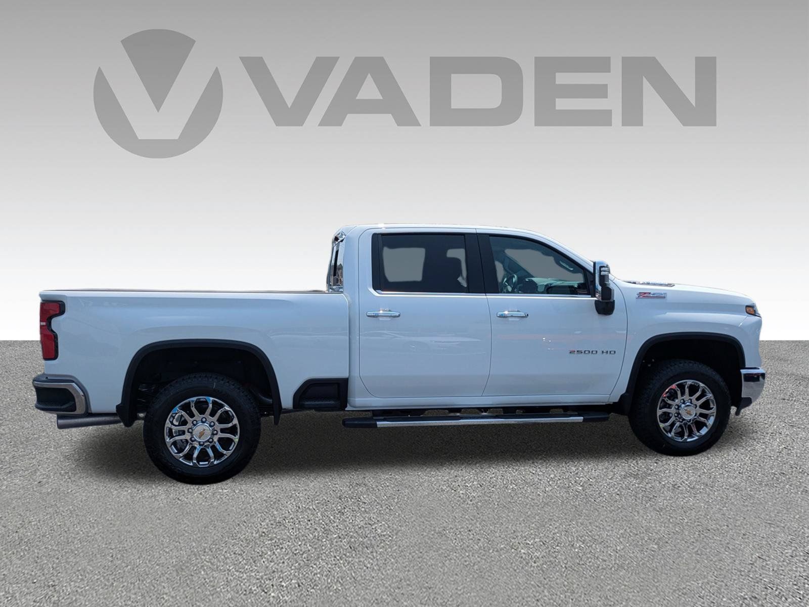 New 2026 Chevrolet Silverado 2500 LTZ w/ LTZ Premium Package AWD/4WD image 24